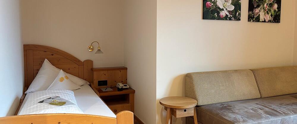 Single Room Apple Blossom South Balcony