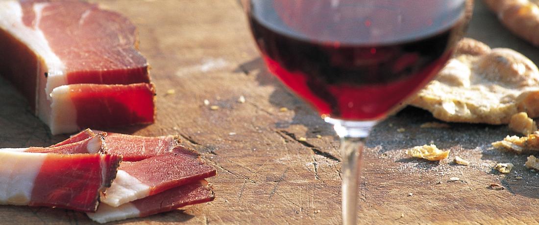 Speck und Wein