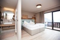 Superior Double Room Walnut South