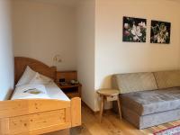 Single Room Apple Blossom South Balcony