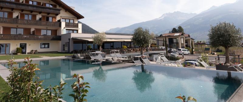 Infinity Pool...